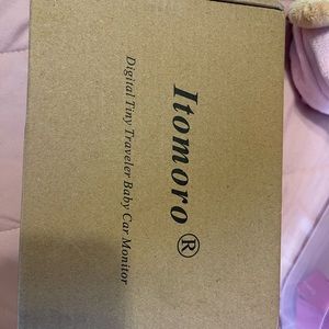 Car video monitor. Never used. Perfect condition. Instructions & cables inside